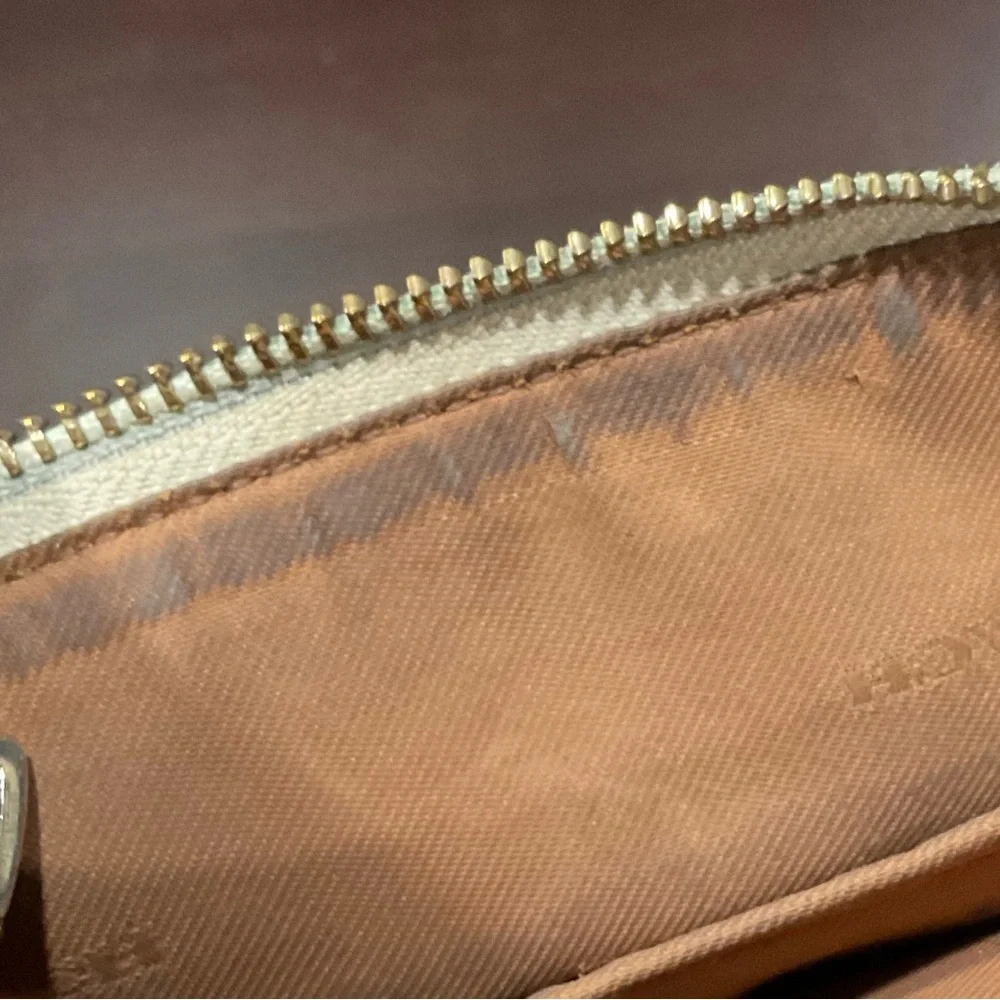 COACH LEATHER‎ IVORY CROSSBODY BAG